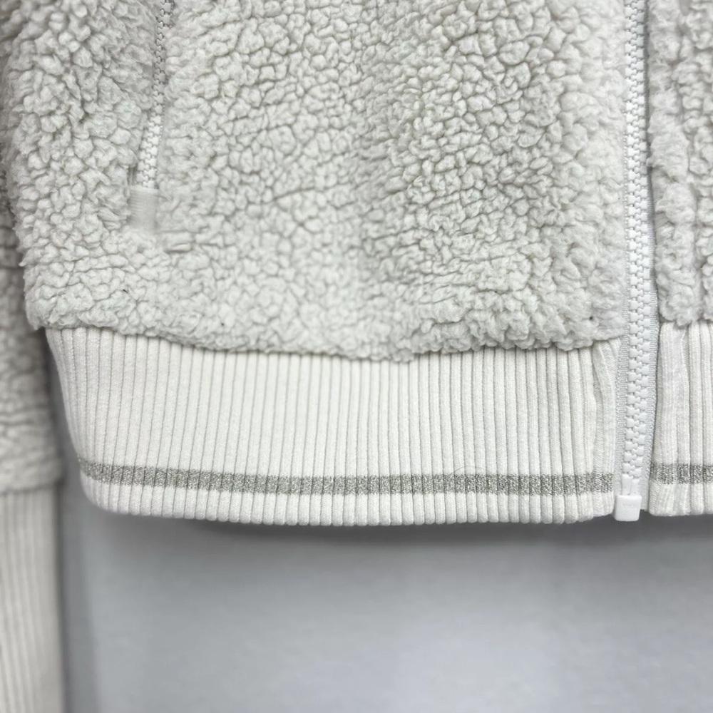 Athleta “Cloud” Sherpa Jacket W/ Full Zip, Pockets & Mock Neck - Picture 8 of 11